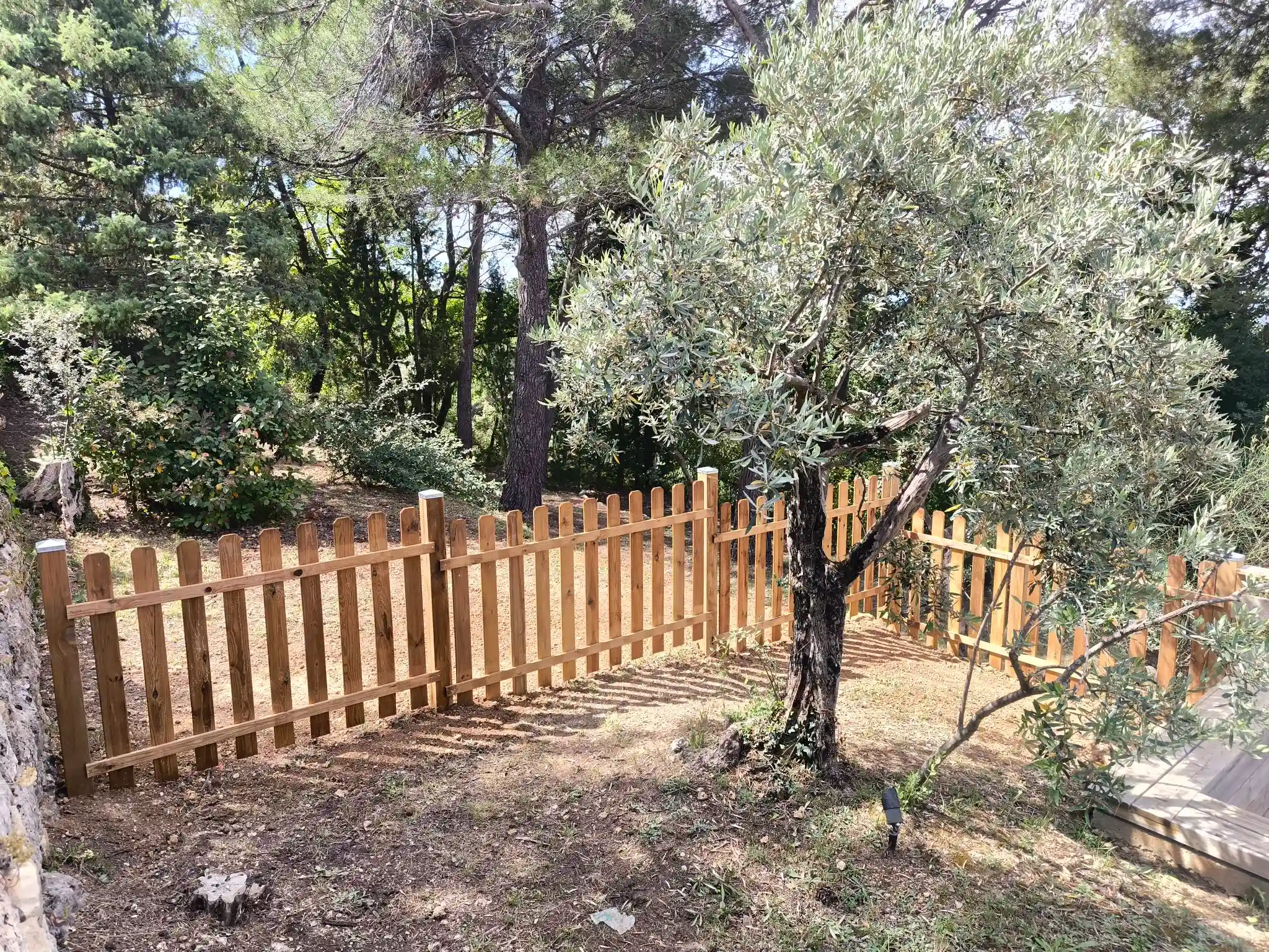 Clôture piscine — Tourrettes