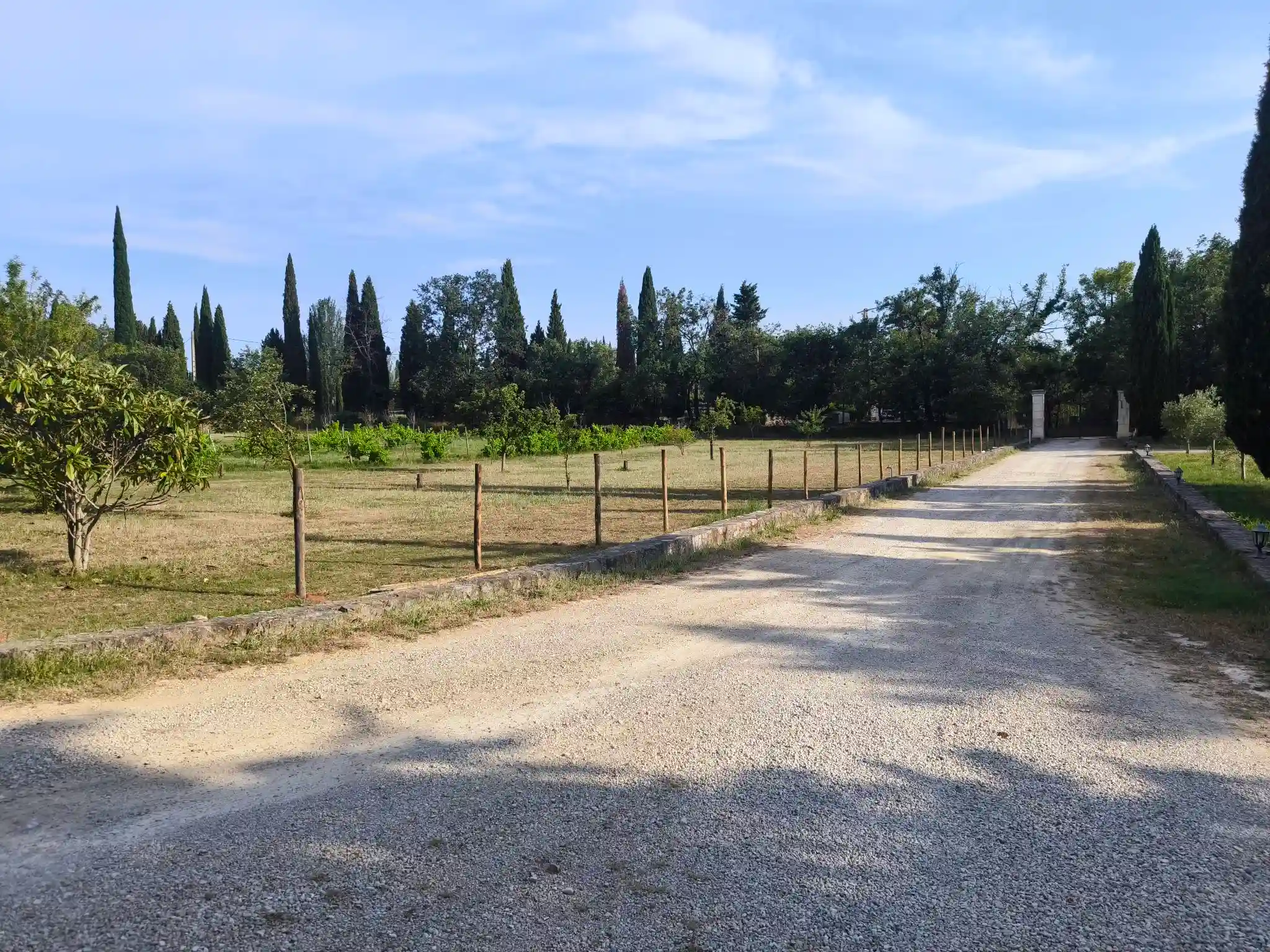 Avant montage poteau 2 — Tourrettes