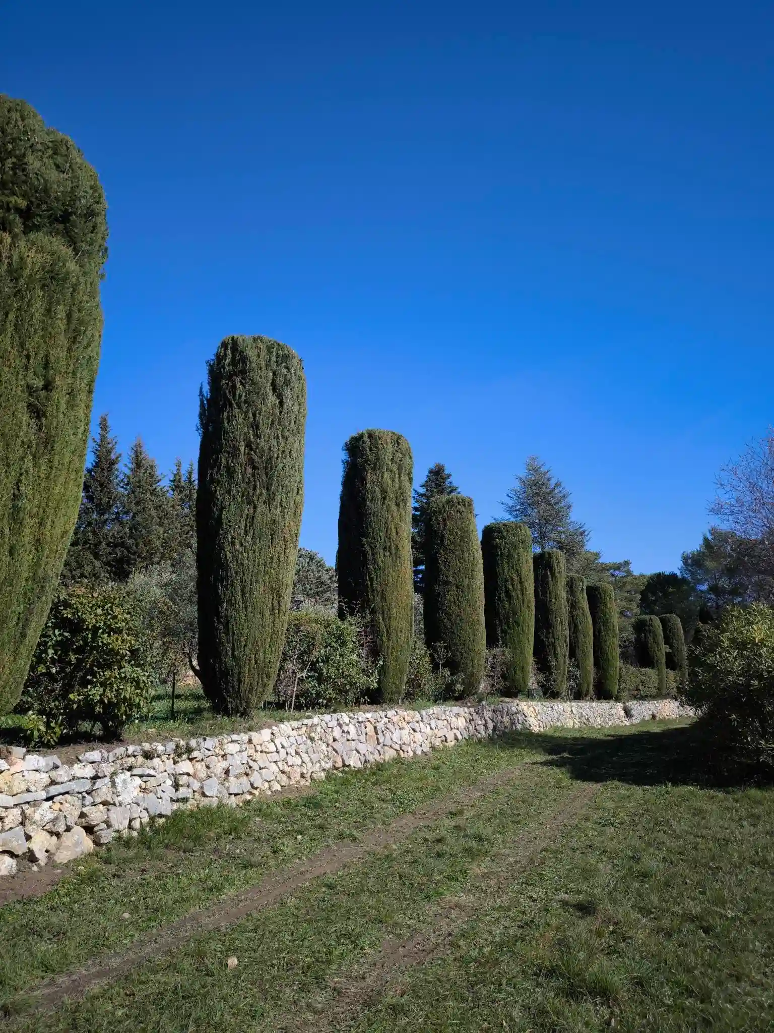 Terrassement pour pose terrasse bois — Tourrettes